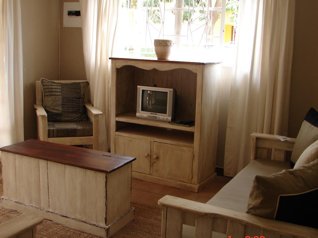 Stoep Cafe Guest House Komatipoort Zimmer foto